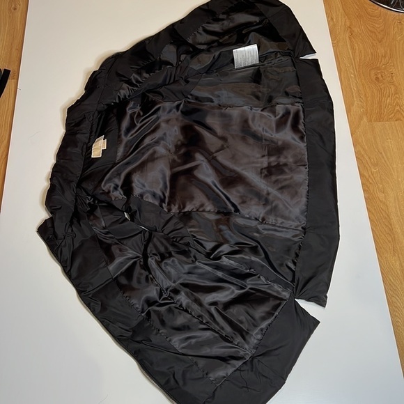 Michael Kors Sz 1X Black Puffer Zip Vest Jacket - Picture 4 of 7